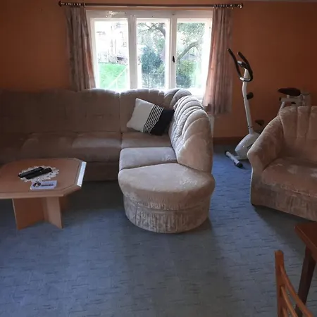 Апартаменты Monteurszimmer Roderblick Ottendorf-Okrilla